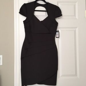 Guess Black Capped Sleeve Emily Midi Dress